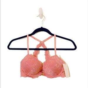 NWT Jessica Simpson: Size 34C Rose Racerback Lace Bra